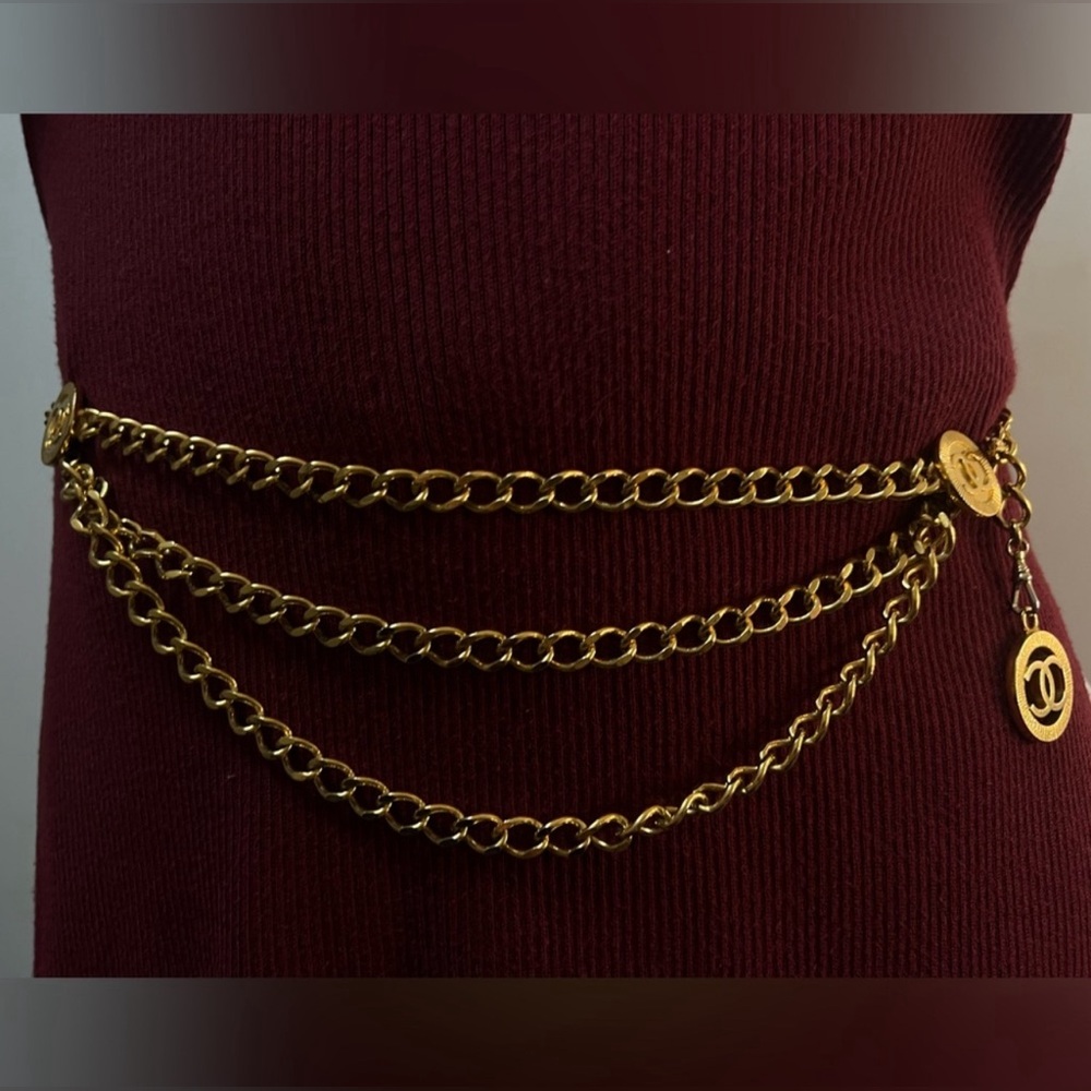 Vintage 1984 CHANEL Gold Sunburst Triple Chain Belt